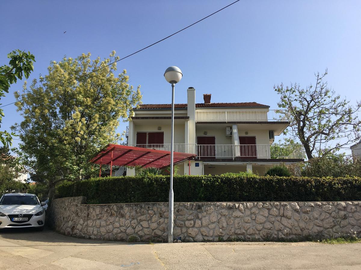 Villa Sarah Klimno Exterior photo