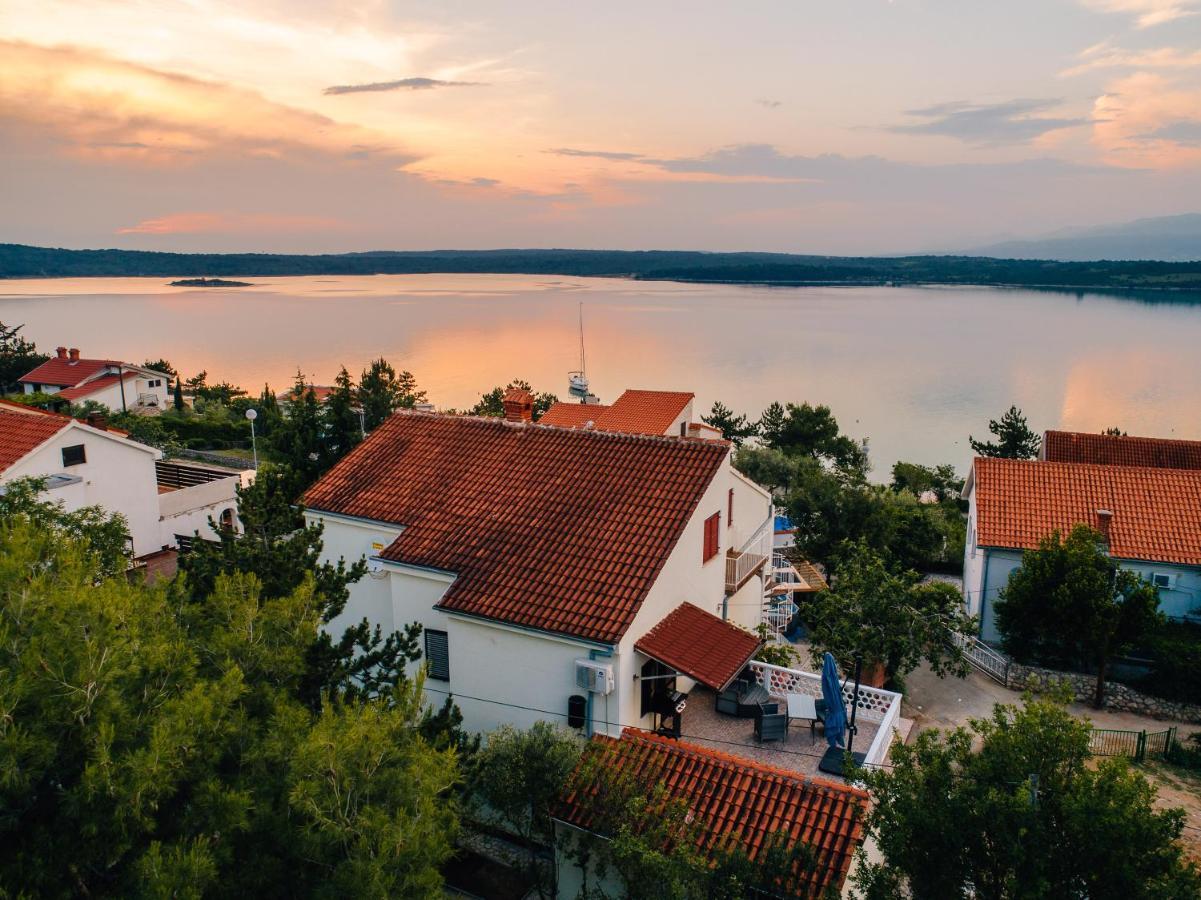 Villa Sarah Klimno Exterior photo